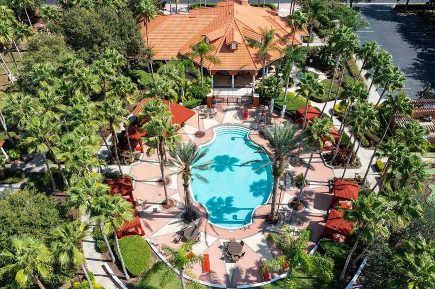Large Spacious Home W Private Pool & Hot Tub 达文波特 外观 照片