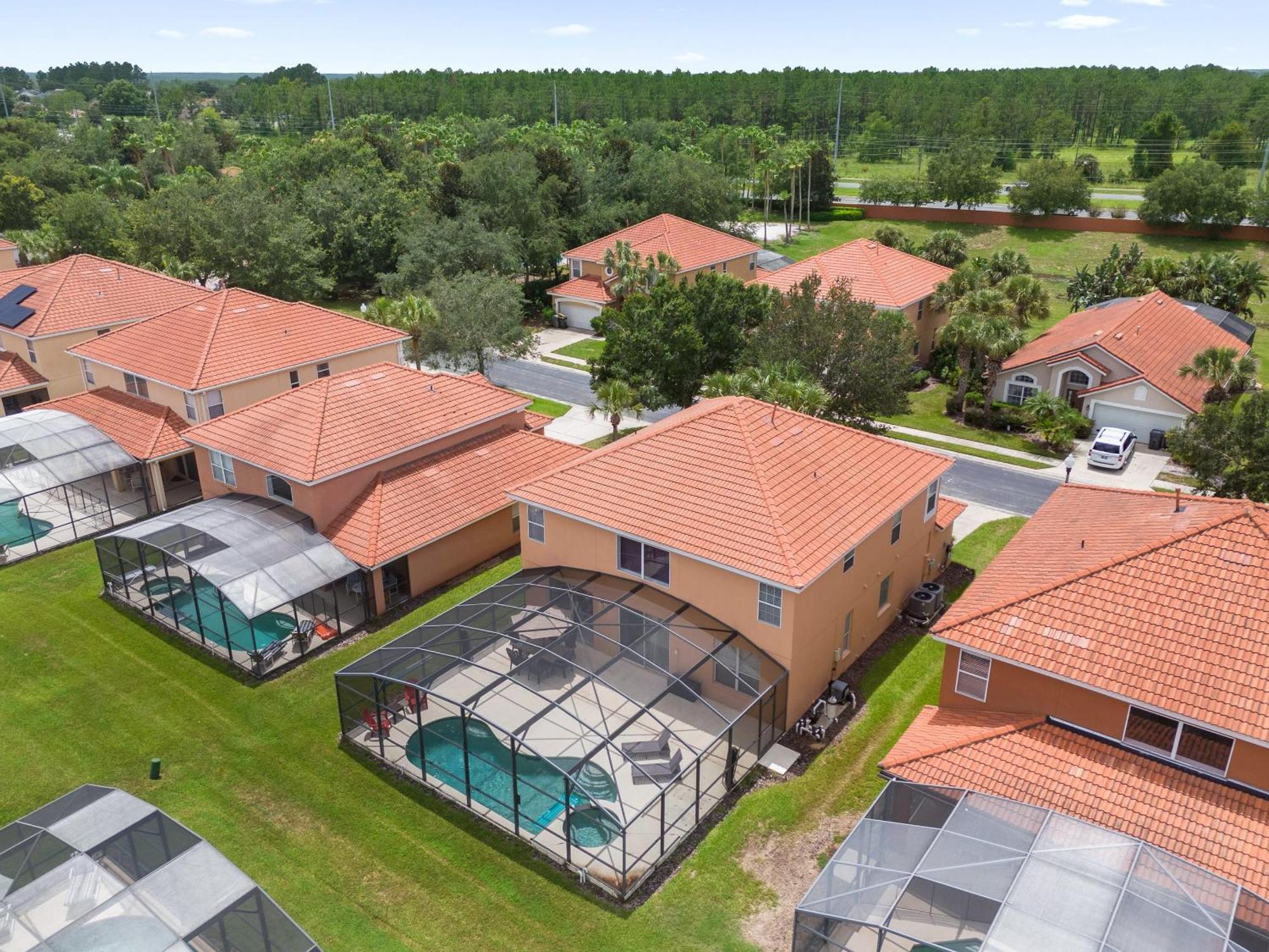 Large Spacious Home W Private Pool & Hot Tub 达文波特 外观 照片